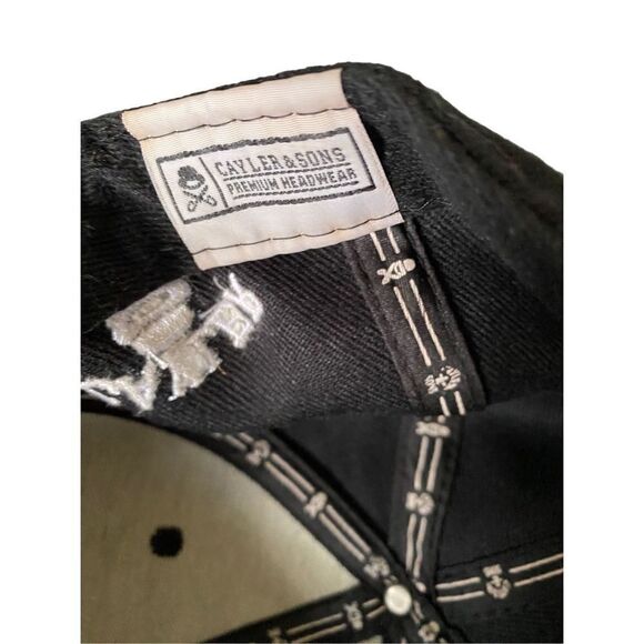 Rolling blunts Cayley & sons black adjustable, snapback hat  - Picture 6 of 6
